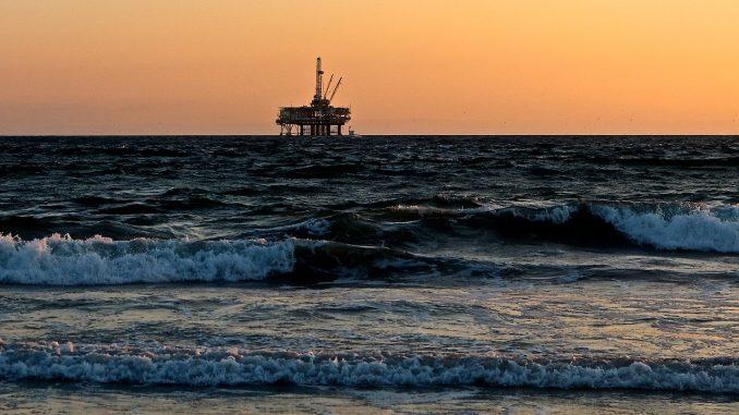 Mar y petróleo